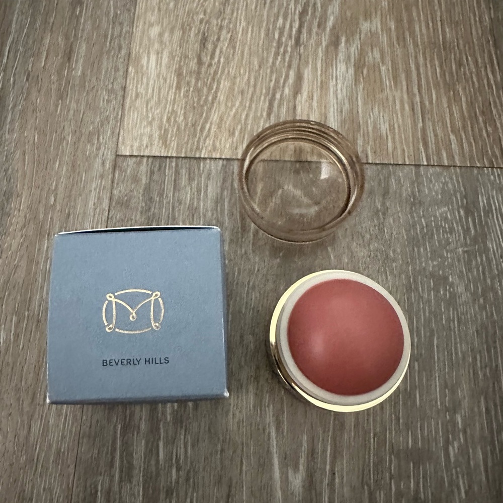 Merit Flush Balm NIB